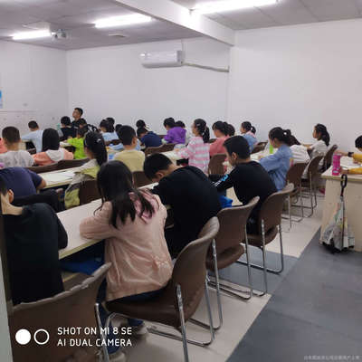 安徽一鳴教育咨詢 引領教育輔導新風尚